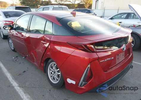 2018 Toyota Prius Prime Premium из США, поврежденный, VIN JTDKARFP3J3086841